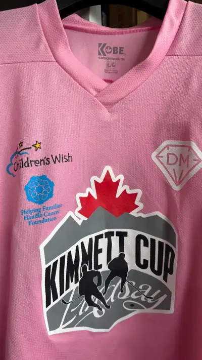 New Hockey Jersey Adult Large, View more