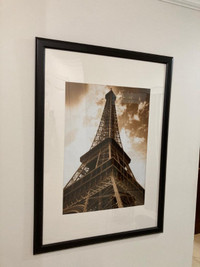 3x Picture Frames 78x108cm: Wall art Eiffel, Pisa, London Towers