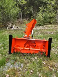 51" two stage 3 point hitch blower for Kubota 2500$