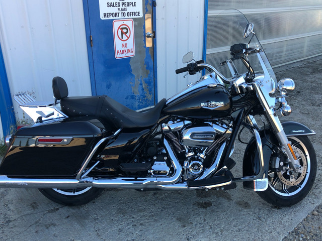 2018 Road King in Touring in Red Deer - Image 2