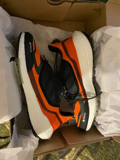 Adidas Ultraboost 22 goretex, View more