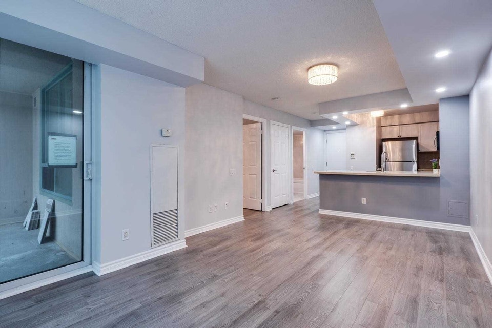 High-Rise Apartment for Rent 3
