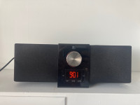 Ipod or iphone speaker and night clock