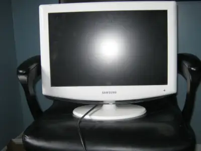 Samsung digital TV, View more