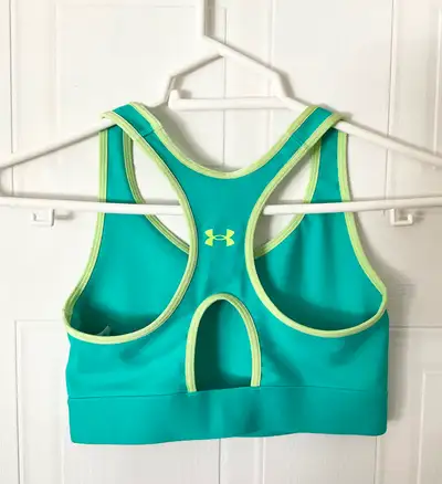 Under Armour top sport pour enfant 8/10 ans,neuf, View more
