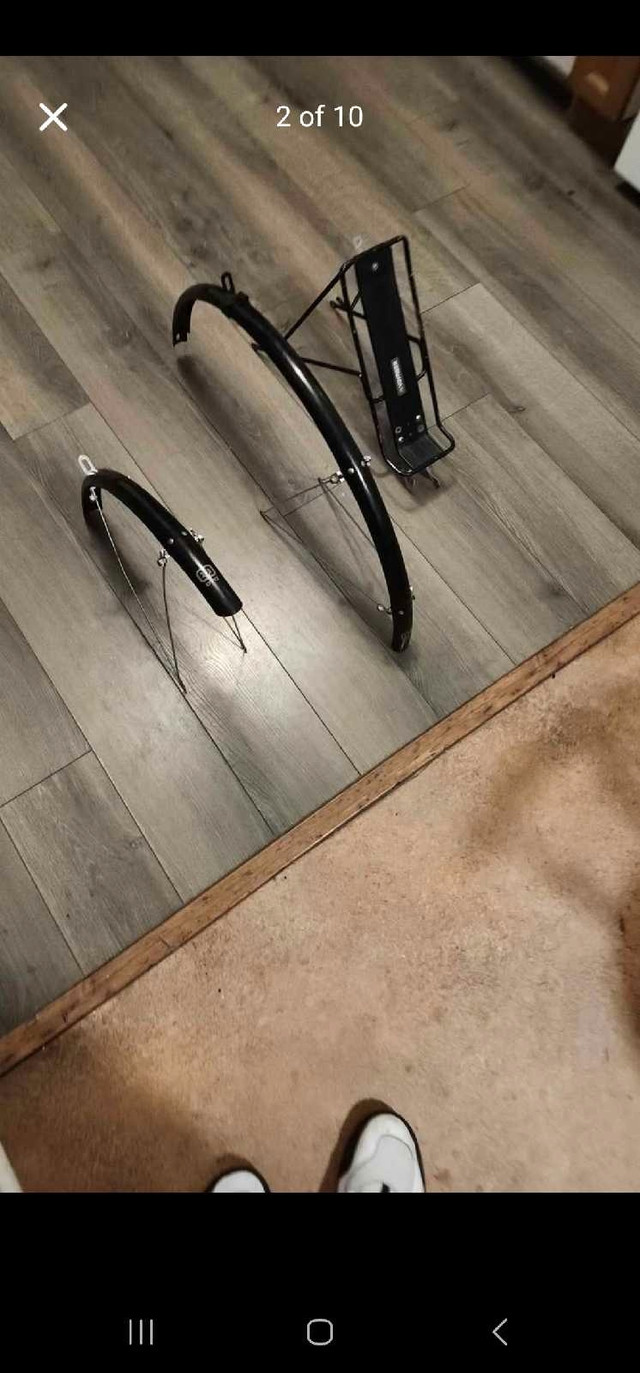 mens bike  in Road in Winnipeg - Image 2