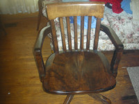 H.Krug  Natural  Maple  Wood  Chair