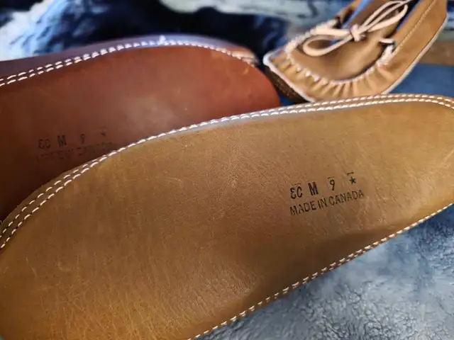 New leather moccasins slippers Mens 9 canada in Men's Shoes in Edmonton - Image 7