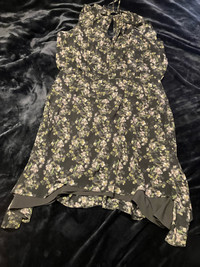 Flowy Flowery Dress - Rachel Roy - Size 2X - New