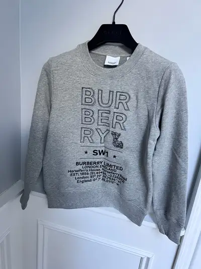 Brandnew with tag Kid’s Burberry sweater shirt , View more