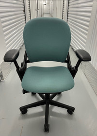 Steelcase Leap V1 Ergonomic Task Chair