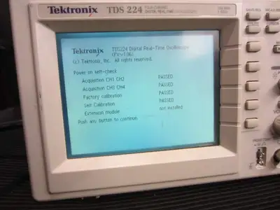 Digital Oscilloscope Tektronix TDS224, 4-channel, 100MHz, View more