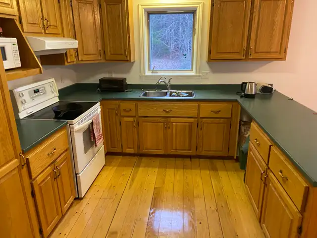 3-BR House for Rent in Long Term Rentals in Truro - Image 8