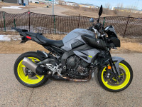 2017 Yamaha FZ10