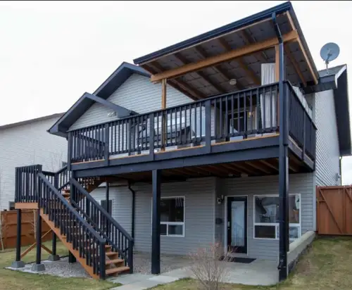 Looking for a clean, quiet, and private place to call home? This 2-bedroom basement LEGAL SUITE in s...