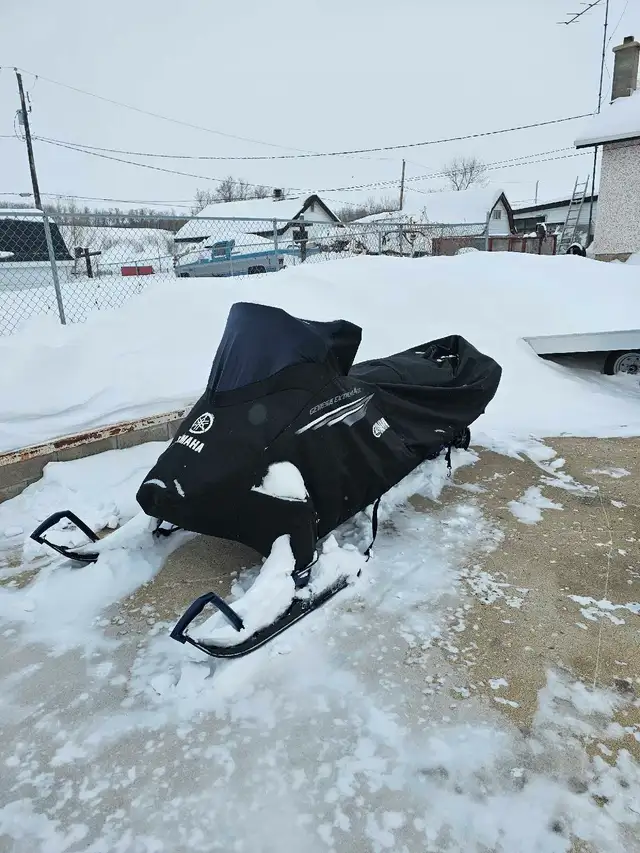 2022 Yamaha Sidewinder STX-GT EPS in Snowmobiles in Saskatoon - Image 5