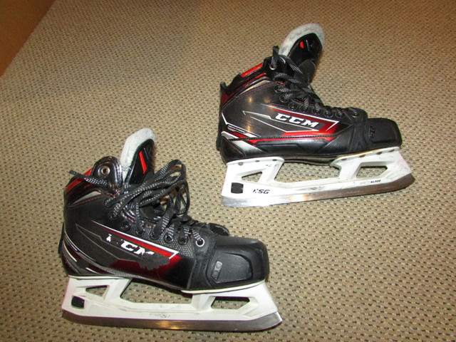 Goalie Skates : CCM FT480G  Sr.   Size 7     Awesome Condition in Hockey in Ottawa - Image 2