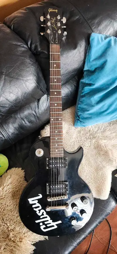 Gibson Les Paul epiphone , View more