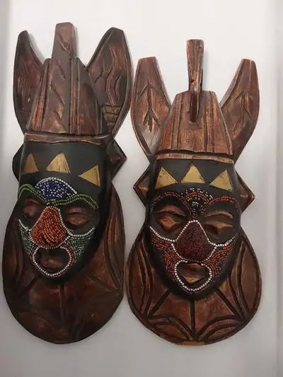 Ashanti beaded masks, View more