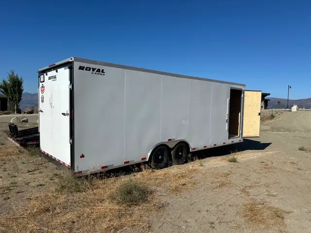 ENCLOSED CARGO TRAILER in Cargo & Utility Trailers in Vernon - Image 8
