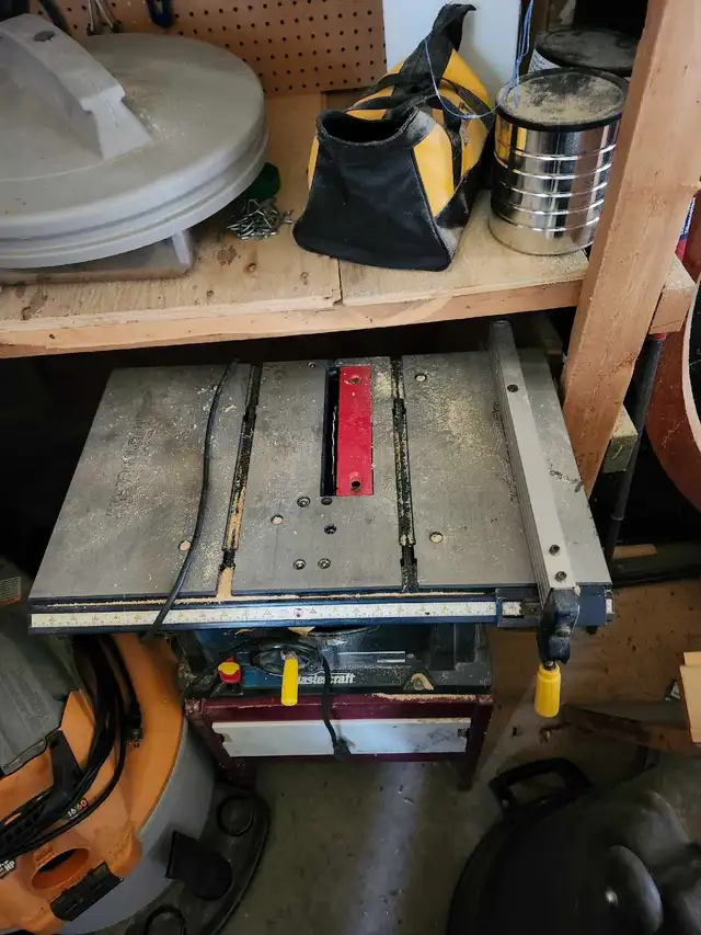 table saw  in Power Tools in Ottawa - Image 2