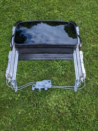 2015 Honda Civic sunroof and track assembly 
