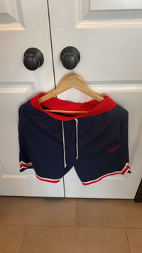 Nike Boys Shorts 160-170cm