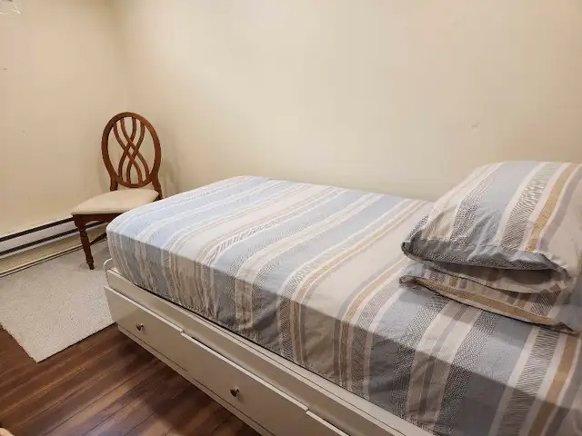 Basement Apartment in Richmond Hill  in Long Term Rentals in Markham / York Region - Image 4