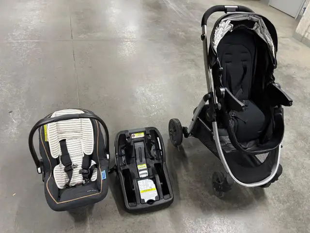 Stroller and car seat assembly - Graco in Strollers, Carriers & Car Seats in Laval / North Shore - Image 3