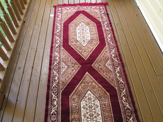 HALLWAY RUNNER in Rugs, Carpets & Runners in New Glasgow - Image 2