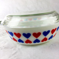 GOT VINTAGE BOWLS? colourful white inside and patterns outside $