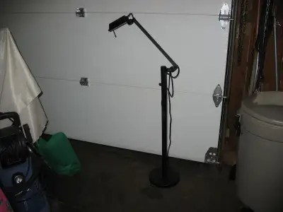 Belle lampe de lecture, View more