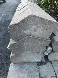 Bloc de ciment pour muret