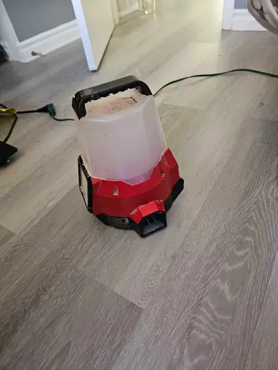 Milwaukee m18 Radius Compact site light, View more
