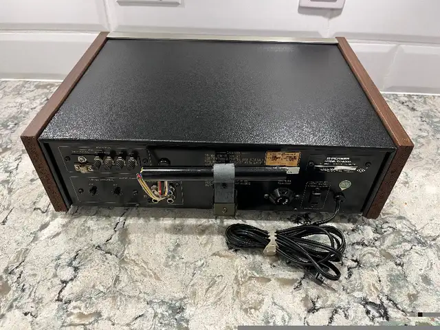 Pioneer Tuner TX-6200 in Stereo Systems & Home Theatre in Gatineau - Image 3