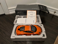 AUTOart Signature McLaren MP4-12C (ORANGE) 1/18