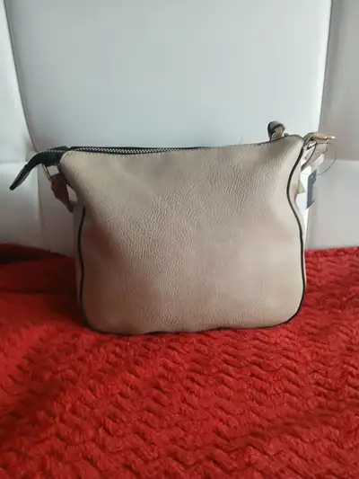  Sac à main beige tendance – DOIT PARTIR RAPIDEMENT!, View more