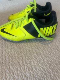 Soccer shoes size 12 