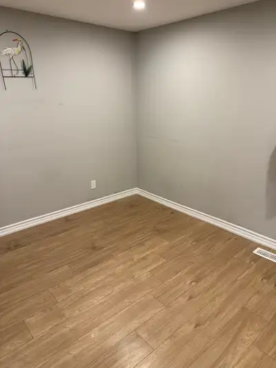 Room available for rent