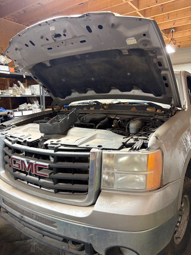 2007 GMC Sierra 2500 HD in Cars & Trucks in Calgary