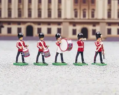 Wm Britain Set 00090 - Scots Guard Drum and Bugle, 5 Piece Set, from the 'Ceremonial' series issued...