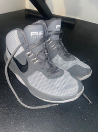 Nike air precision “Wolf grey”