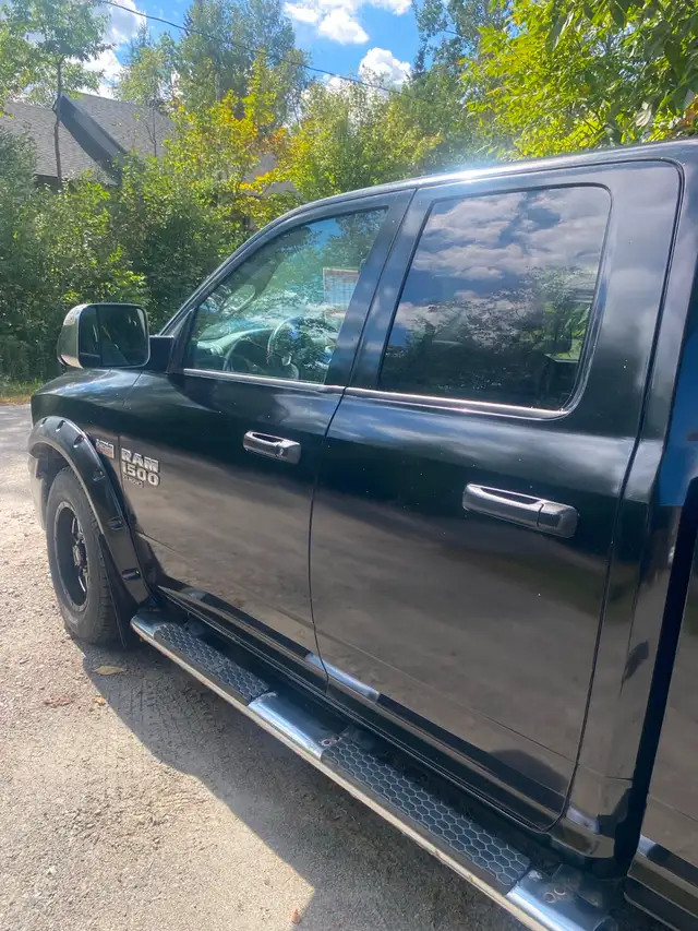 DODGE RAM 1500570156179071979521