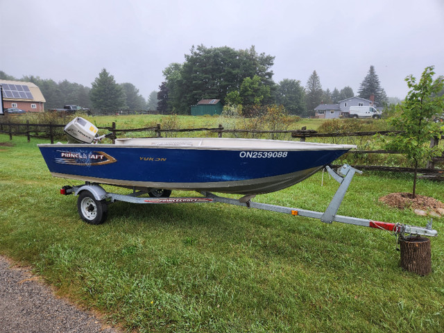 14' Princecraft Fishing Boat in Powerboats & Motorboats in Markham / York Region - Image 2
