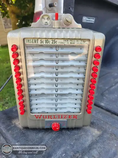 Rare and very desirable, Wurlitzer 4820 jukebox table selector in excellent original condition. Comp...