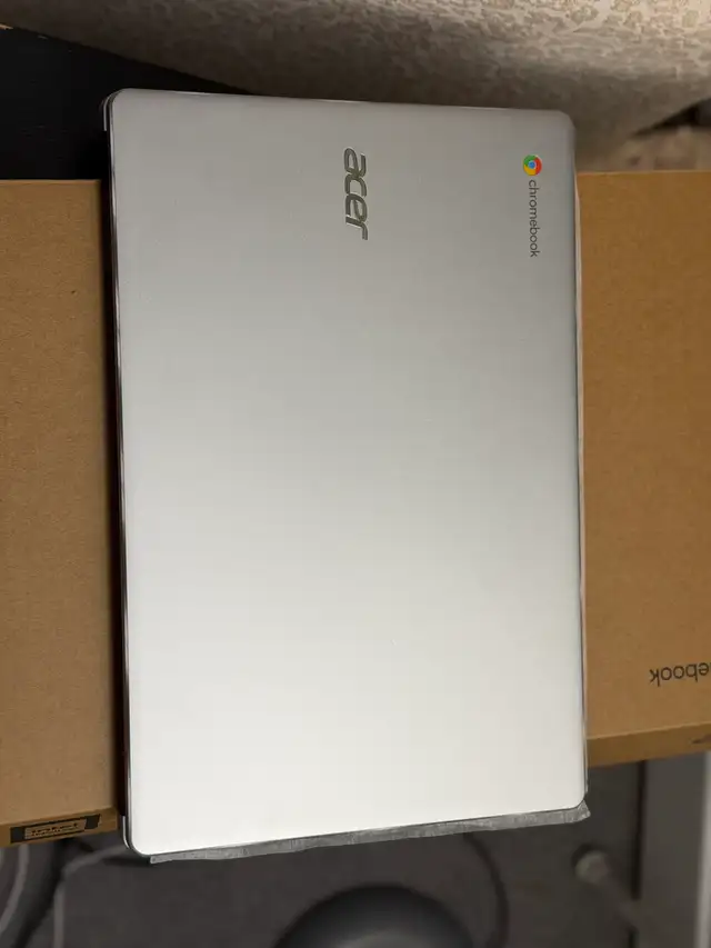 Acer Chromebook in Laptops in Barrie - Image 6