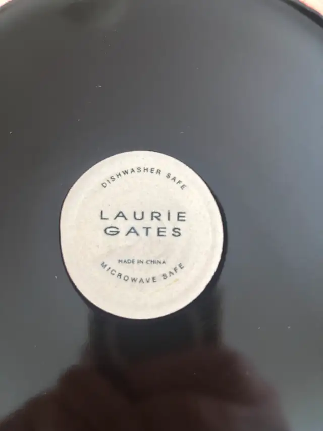 Laurie Gates dishware.  Set of 4. in Other in Strathcona County - Image 3
