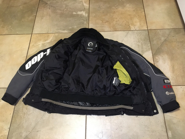 Womens XS Ski-Doo Jacket in Other in Kitchener / Waterloo - Image 3