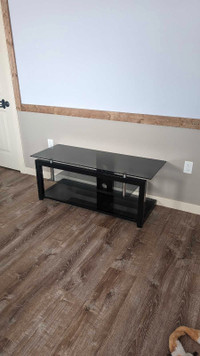 Modern Glass TV stand/table