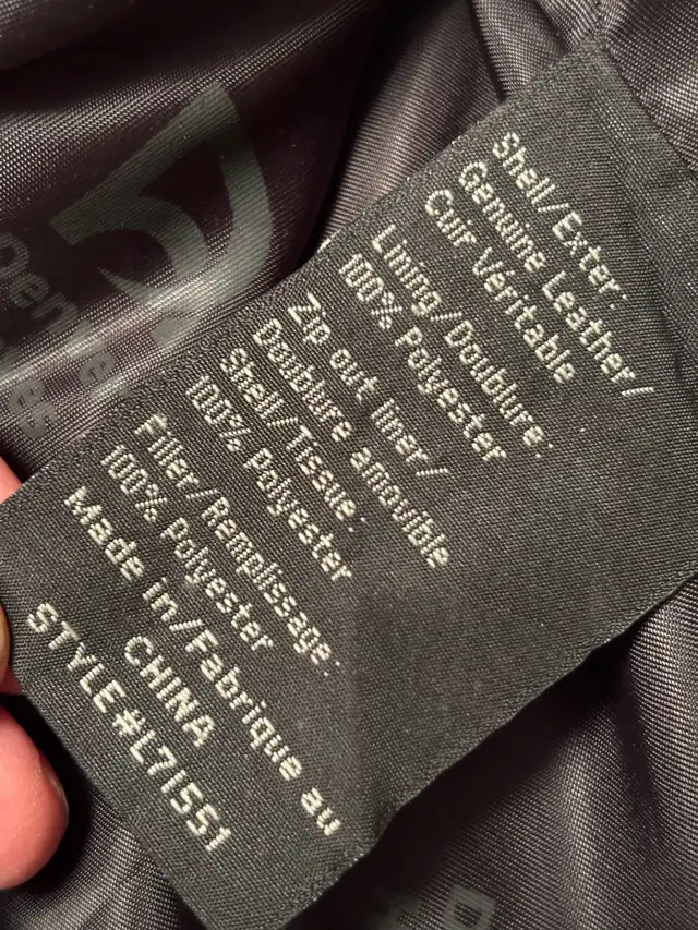 Men’s Black Leather Jacket w Zip Out Thinsulate Lining in Men's in Kitchener / Waterloo - Image 6